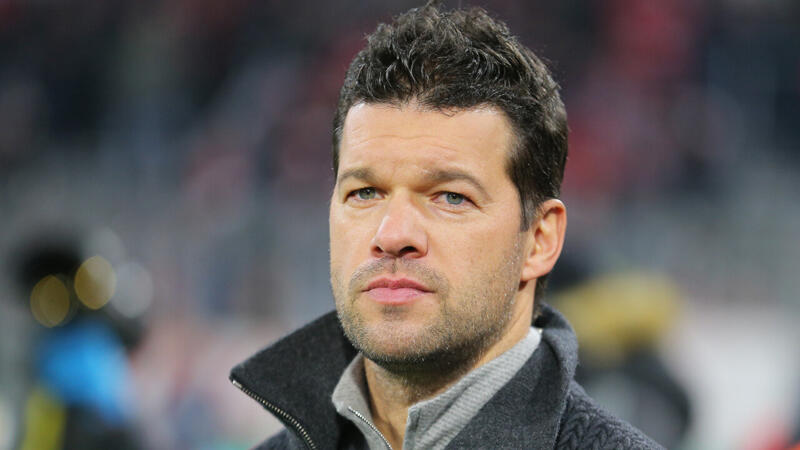 Ballack zurück im <a href='/de/daten/news/fussball/fussball/' class='tag'>Fußball</a>-Geschäft