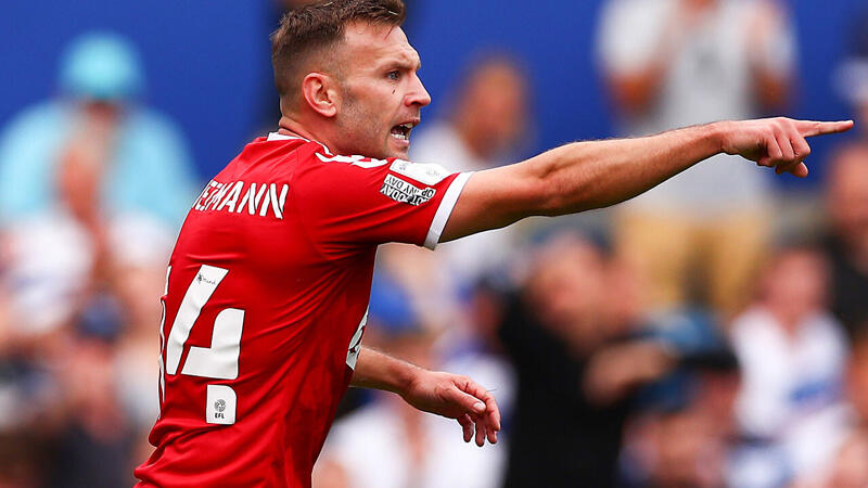 16. Saison-Tor von <a href='/de/daten/news/fussball/andreas-weimann/' class='tag'>Andreas Weimann</a>