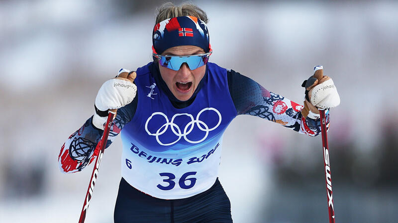 Vier Zehntel retten Johaug Gold über 10km