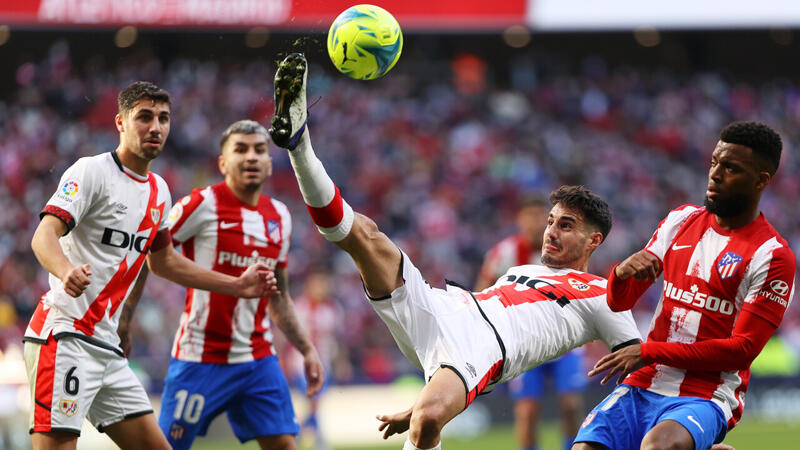 <a href='/de/daten/news/fussball/atletico-madrid/' class='tag'>Atletico Madrid</a> beendet Negativlauf im Derby