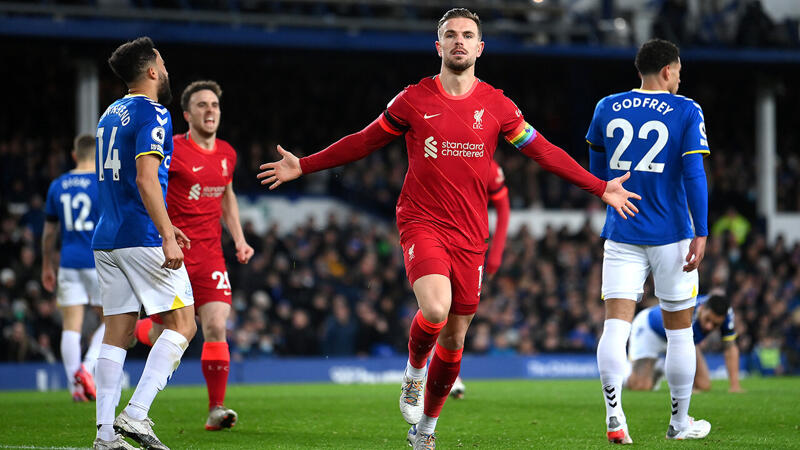 Liverpool dominiert Everton im Merseyside-Derby