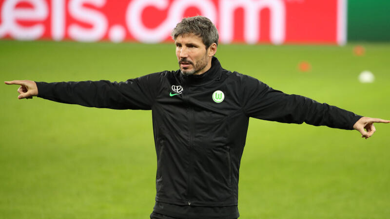 <a href='/de/daten/news/vfl-wolfsburg/' class='tag'>VfL Wolfsburg</a> feuert Trainer Mark van Bommel