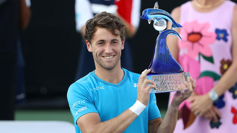 Ruud überholt mit 1. Hartplatz-Titel Djokovic