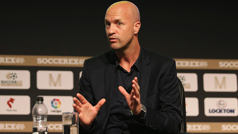 <a href='/de/daten/news/fussball/fc-barcelona/' class='tag'>FC Barcelona</a> holt Jordi Cruyff zurück