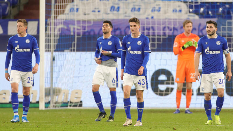 Schuldenberg von Krisenklub Schalke wächst weiter