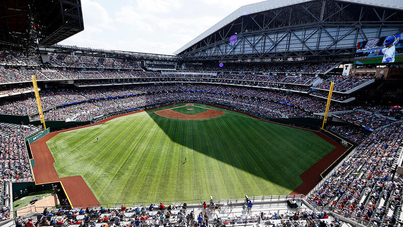 Volles Stadion: 38.000 Fans bei MLB-Spiel