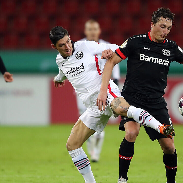 Leverkusen schießt Frankfurt aus DFB Pokal