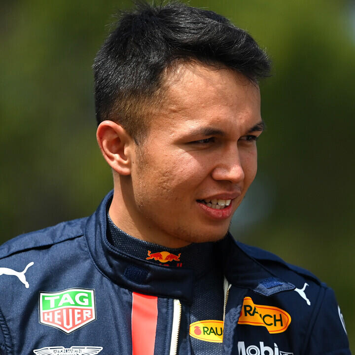 Alex Albon bekommt Teilzeit-Cockpit