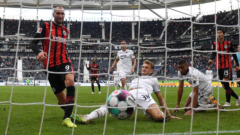 Abgang bei Frankfurt: Hütter verliert Torjäger