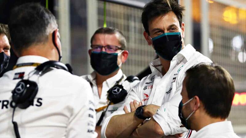 Mercedes-Boss Wolff: "Ein kolossaler Fuck-up!"