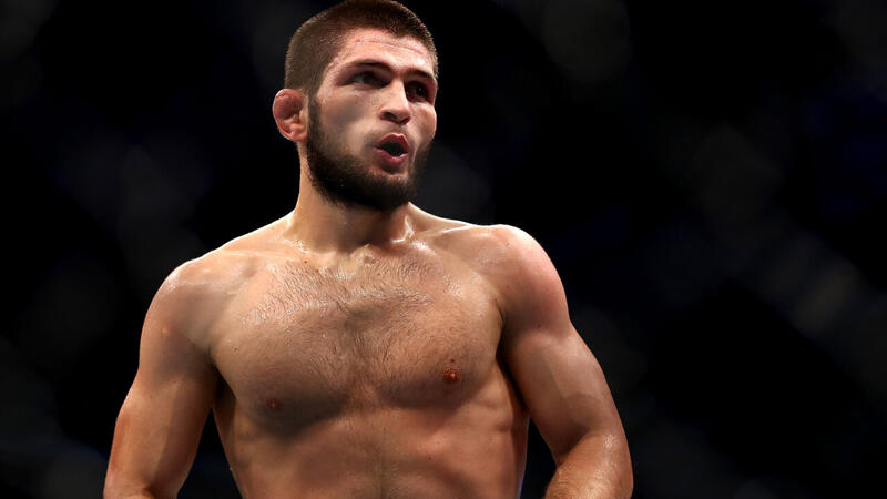 Khabib siegt zum Karriereende