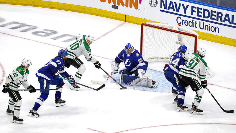 Dallas Stars bleiben gegen Lightning am Leben