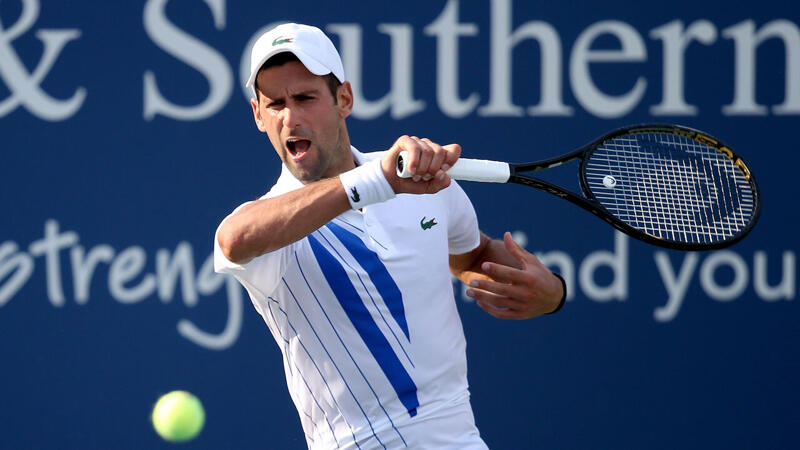 Djokovic in New York locker weiter